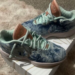 Nike Blue and Pink Athletic Shoes